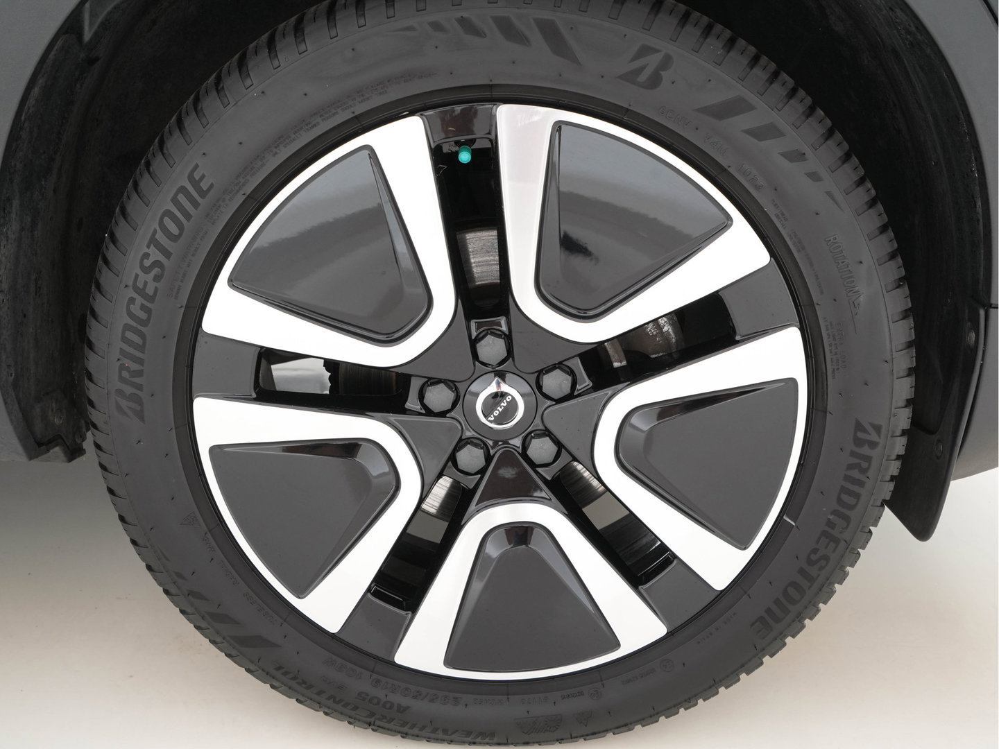 Volvo XC40 1.5 T3 Inscription Aut. *NAVI-FULLMAP | FULL-LED | LEATHER | DIGI-COCKPIT | CAMERA | BLIS | LANE-ASSIST | COMFORTSEATS | ECC | PDC | CRUISE | 19"ALU*