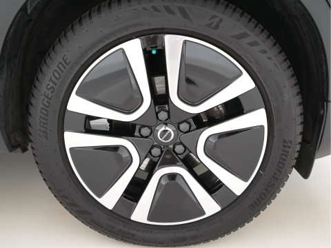Volvo XC40 1.5 T3 Inscription Aut. *NAVI-FULLMAP | FULL-LED | LEATHER | DIGI-COCKPIT | CAMERA | BLIS | LANE-ASSIST | COMFORTSEATS | ECC | PDC | CRUISE | 19"ALU*