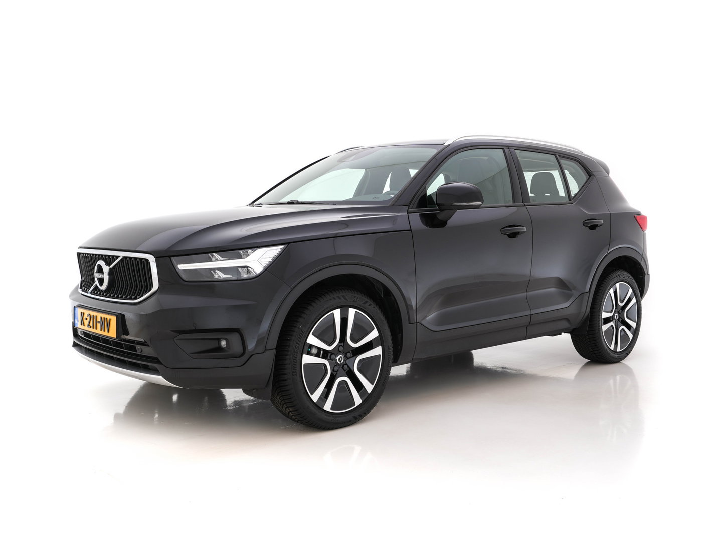 Volvo XC40 1.5 T3 Inscription Aut. *NAVI-FULLMAP | FULL-LED | LEATHER | DIGI-COCKPIT | CAMERA | BLIS | LANE-ASSIST | COMFORTSEATS | ECC | PDC | CRUISE | 19"ALU*