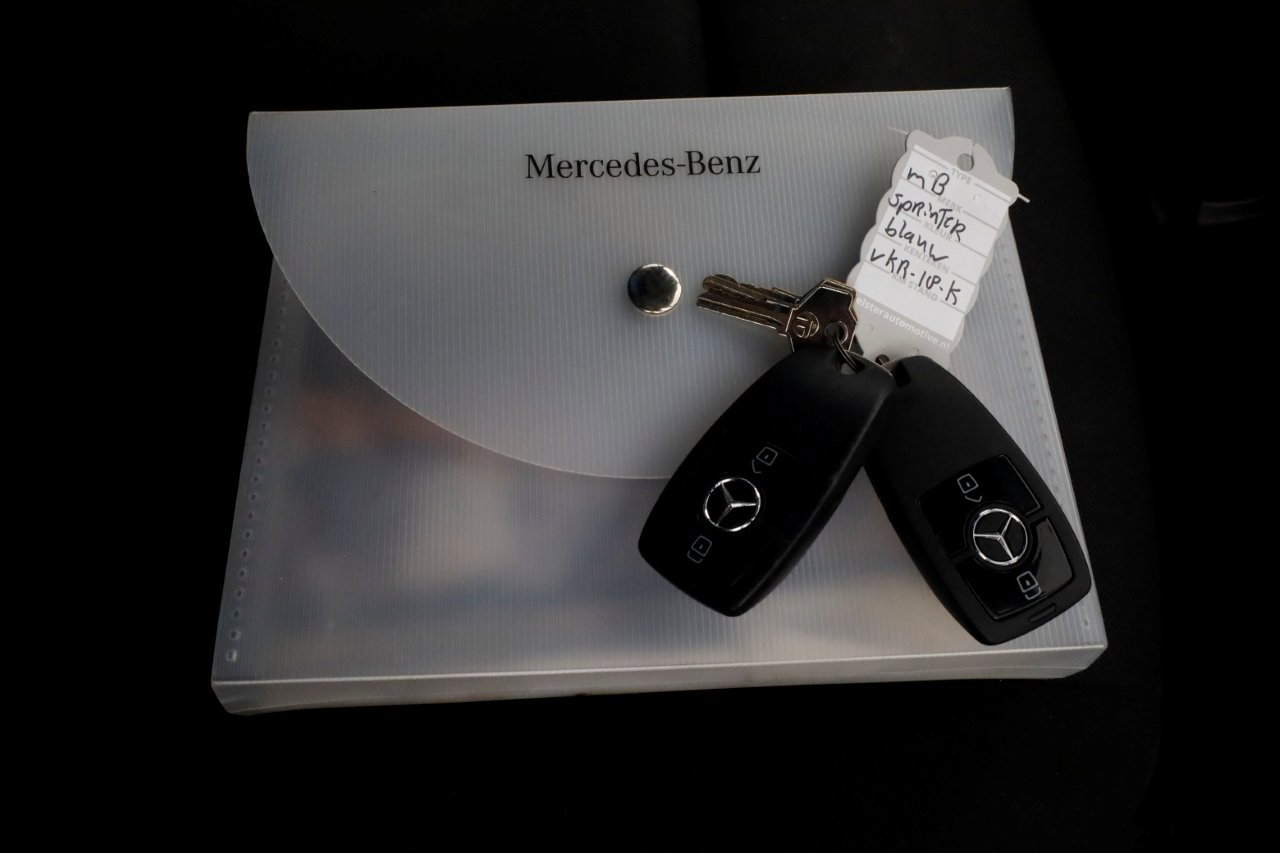 Mercedes-Benz Sprinter