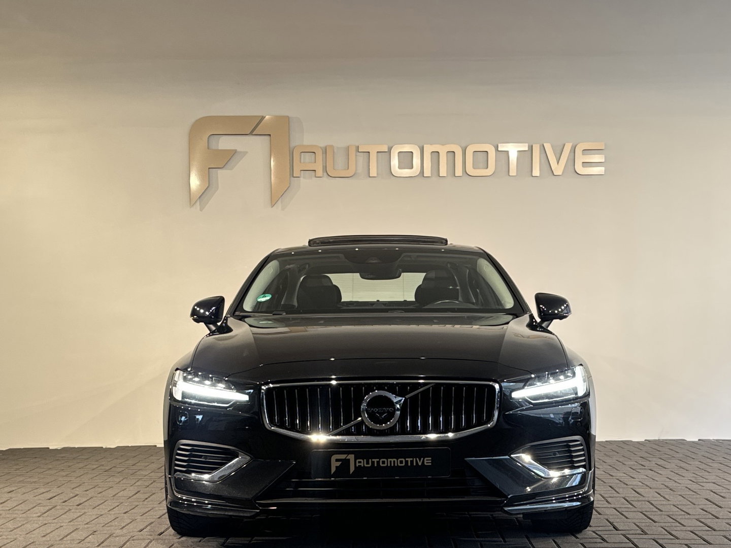 Volvo S60 2.0 Recharge T8 AWD Inscription Pano|Memory|Bowers|Stoelventilatie