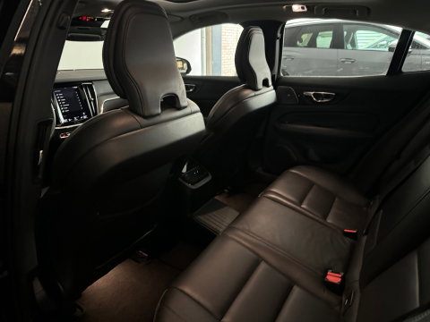 Volvo S60 2.0 Recharge T8 AWD Inscription Pano|Memory|Bowers|Stoelventilatie