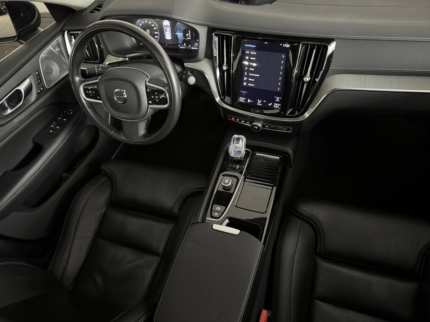 Volvo S60 2.0 Recharge T8 AWD Inscription Pano|Memory|Bowers|Stoelventilatie