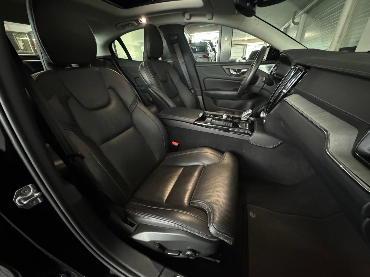 Volvo S60 2.0 Recharge T8 AWD Inscription Pano|Memory|Bowers|Stoelventilatie