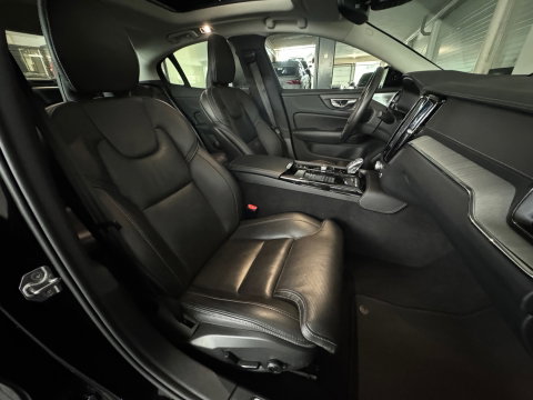 Volvo S60 2.0 Recharge T8 AWD Inscription Pano|Memory|Bowers|Stoelventilatie