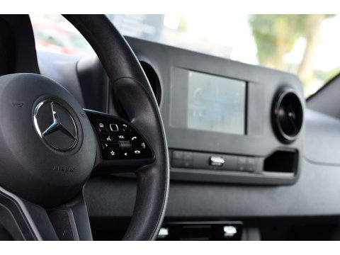 Mercedes-Benz Sprinter 316 1.9 CDI L2H2 RWD AMG Black Edition Camera, Cruise, Carplay, Automaat, 170PK, Standkachel, Multimedia, UNIEK!