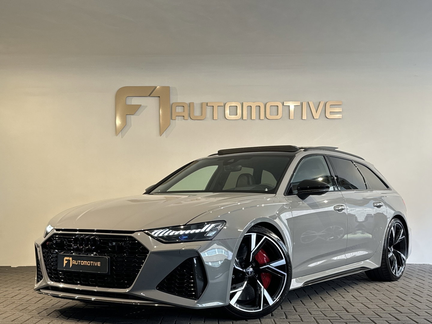 Audi RS6 RS 6 TFSI quattro Ceramic|B&O 3D|4-Wielsturing|Carbon|360 Camera