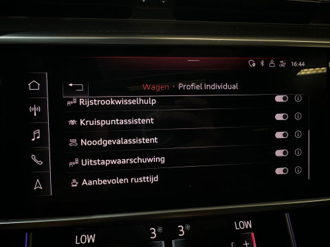 Audi RS6 RS 6 TFSI quattro Ceramic|B&O 3D|4-Wielsturing|Carbon|360 Camera