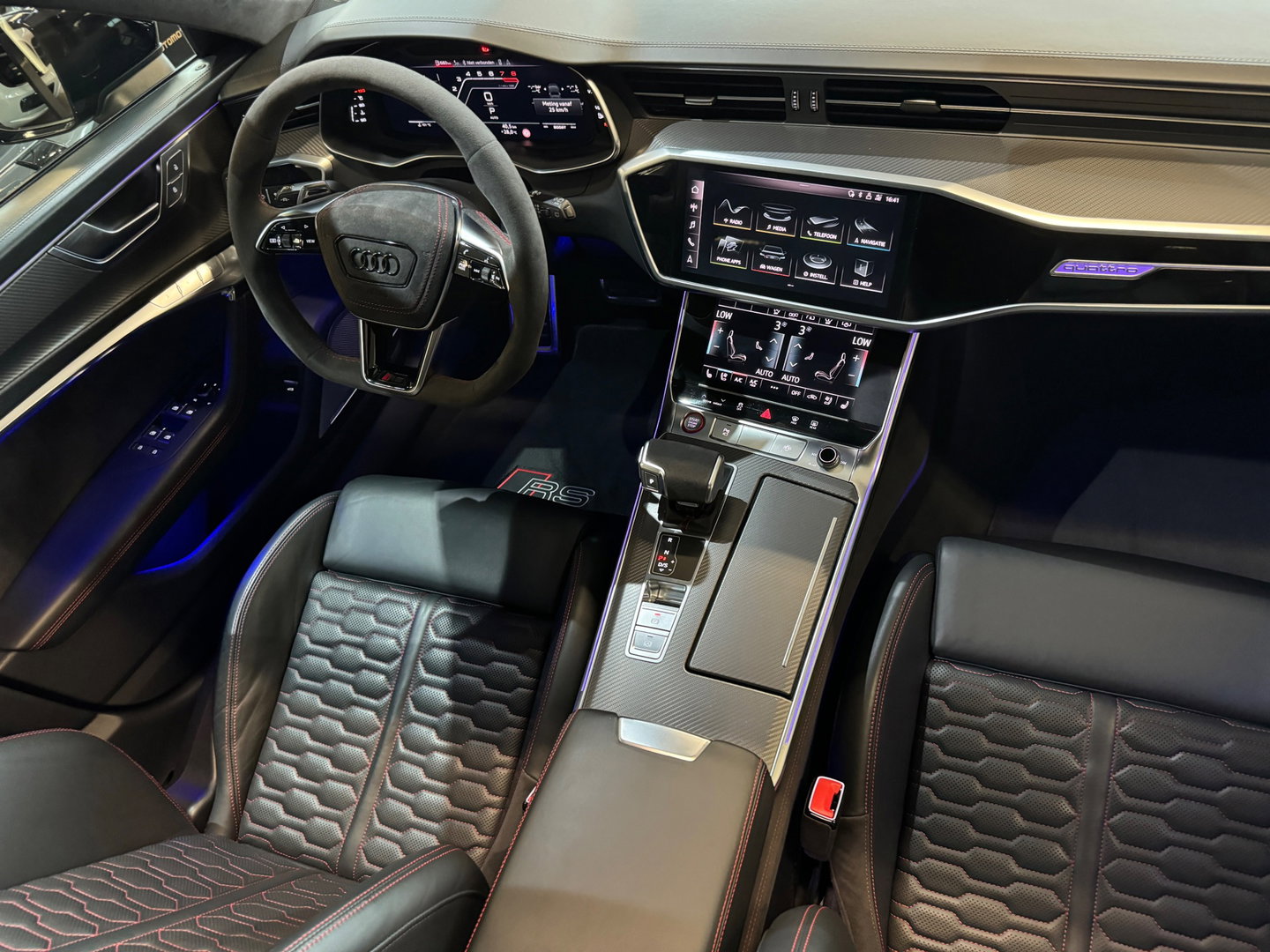 Audi RS6 RS 6 TFSI quattro Ceramic|B&O 3D|4-Wielsturing|Carbon|360 Camera