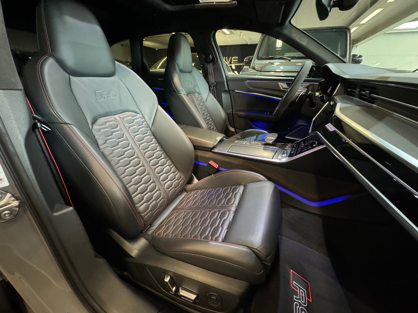 Audi RS6 RS 6 TFSI quattro Ceramic|B&O 3D|4-Wielsturing|Carbon|360 Camera