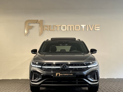 Volkswagen T-Roc 1.5 TSI Life Business Pano|Dodehoek|ACC|Memory|Keyless|Camera