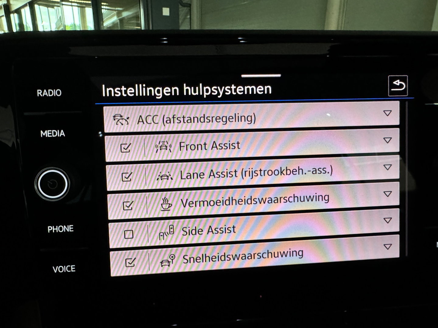 Volkswagen T-Roc 1.5 TSI Life Business Pano|Dodehoek|ACC|Memory|Keyless|Camera