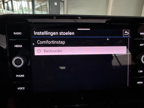 Volkswagen T-Roc 1.5 TSI Life Business Pano|Dodehoek|ACC|Memory|Keyless|Camera