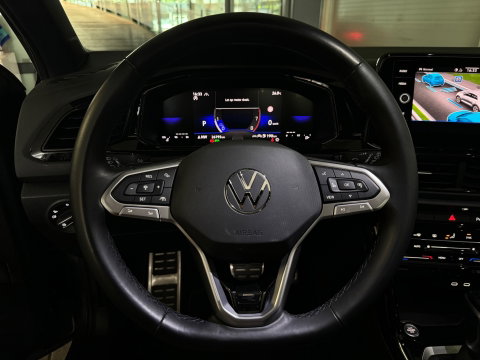 Volkswagen T-Roc 1.5 TSI Life Business Pano|Dodehoek|ACC|Memory|Keyless|Camera