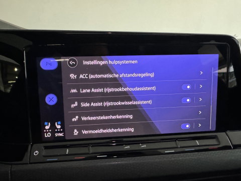 Volkswagen Golf 2.0 TDI GTD Pano|H/K|HuD|Trekhaak|Memory|Leer|BlindSpot