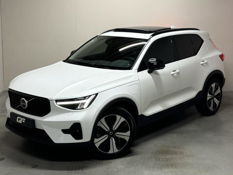 Volvo XC40 1.5 T5 Plug-in Hybrid Ultimate Dark Pano H/K 360° Memory Autopilot