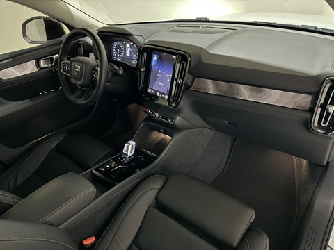Volvo XC40 1.5 T5 Plug-in Hybrid Ultimate Dark Pano H/K 360° Memory Autopilot