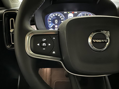 Volvo XC40 1.5 T5 Plug-in Hybrid Ultimate Dark Pano H/K 360° Memory Autopilot