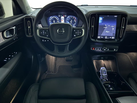Volvo XC40 1.5 T5 Plug-in Hybrid Ultimate Dark Pano H/K 360° Memory Autopilot