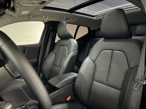 Volvo XC40 1.5 T5 Plug-in Hybrid Ultimate Dark Pano H/K 360° Memory Autopilot