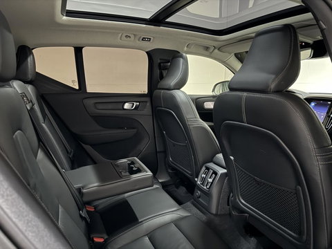 Volvo XC40 1.5 T5 Plug-in Hybrid Ultimate Dark Pano H/K 360° Memory Autopilot