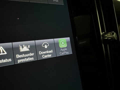 Volvo XC40 1.5 T5 Plug-in Hybrid Ultimate Dark Pano H/K 360° Memory Autopilot