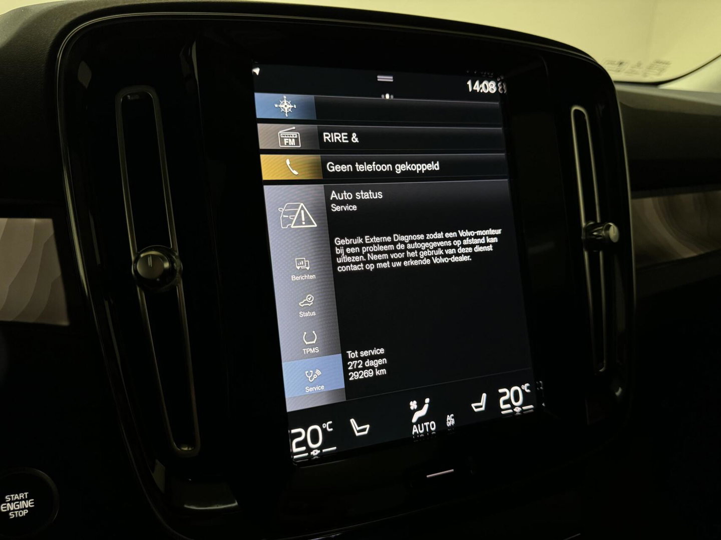 Volvo XC40 1.5 T5 Plug-in Hybrid Ultimate Dark Pano H/K 360° Memory Autopilot