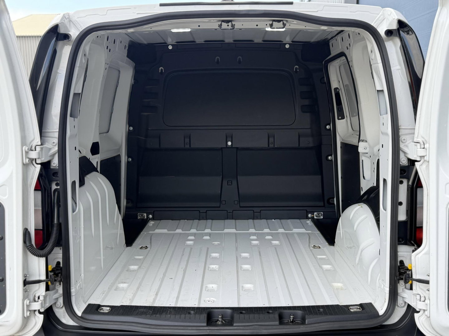 Volkswagen Caddy Cargo 2.0 TDI Trend AIRCO / CRUISE CONTROLE / N.A.P / TREKHAAK / EURO 6