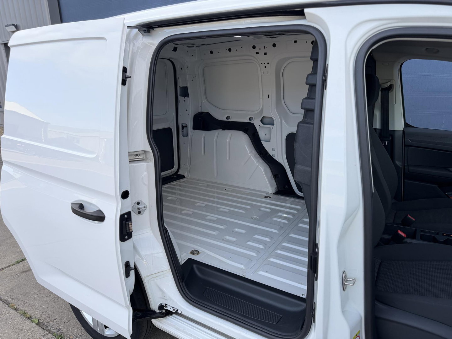 Volkswagen Caddy Cargo 2.0 TDI Trend AIRCO / CRUISE CONTROLE / N.A.P / TREKHAAK / EURO 6