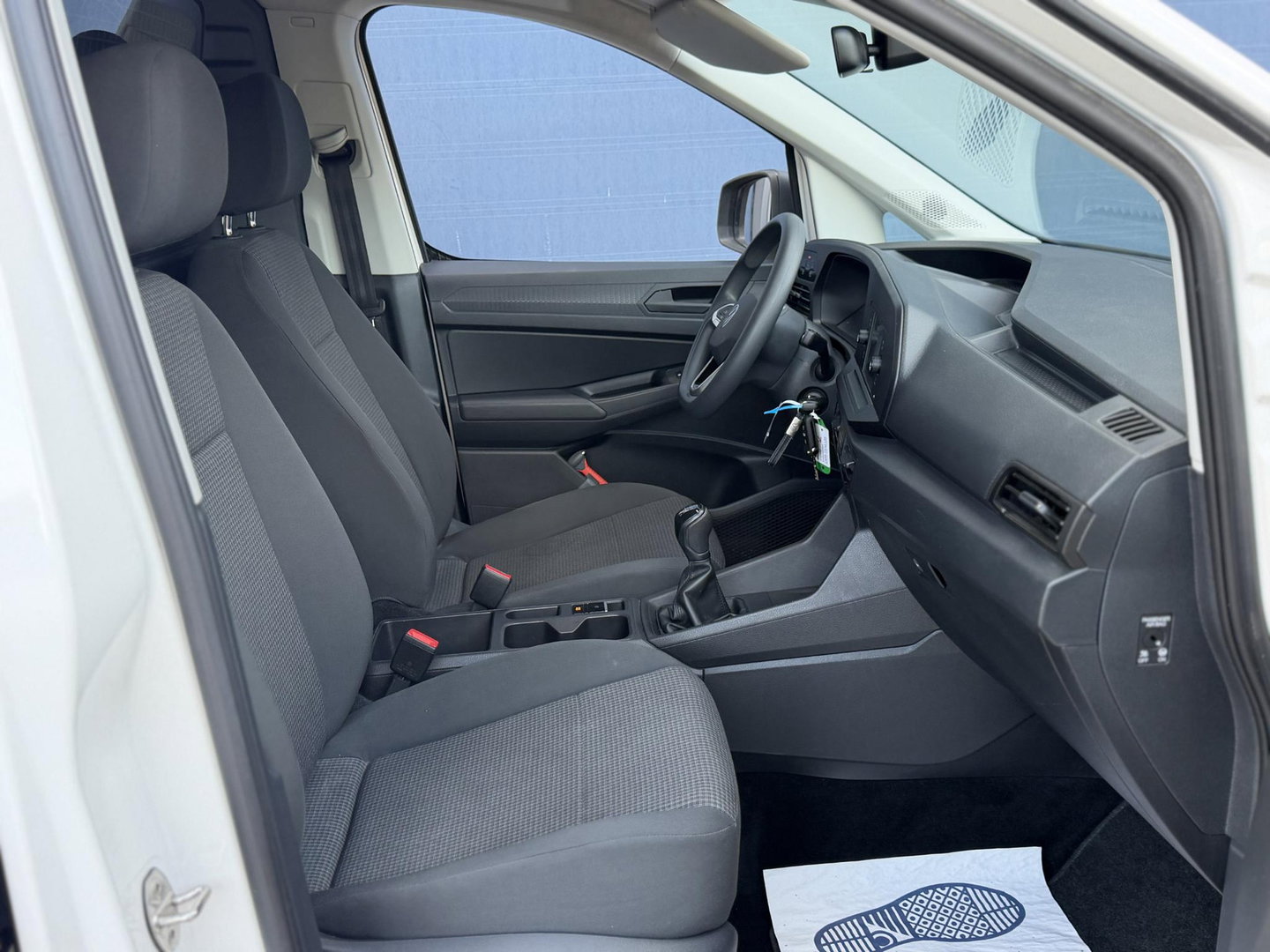 Volkswagen Caddy Cargo 2.0 TDI Economy Business AIRCO / CRUISE CONTROLE / N.A.P / TREKHAAK / EURO 6