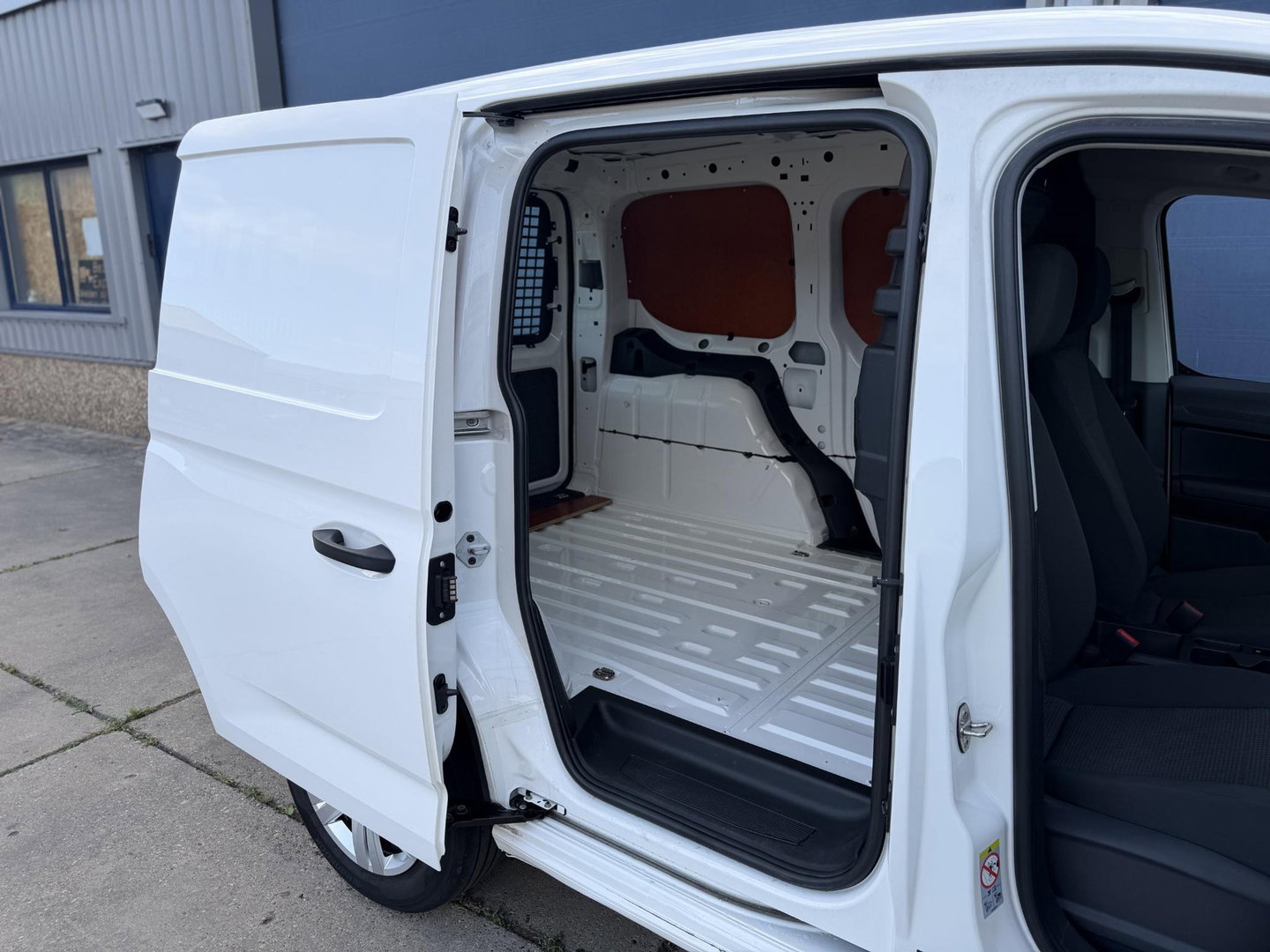 Volkswagen Caddy Cargo 2.0 TDI Economy Business AIRCO / CRUISE CONTROLE / N.A.P / TREKHAAK / EURO 6