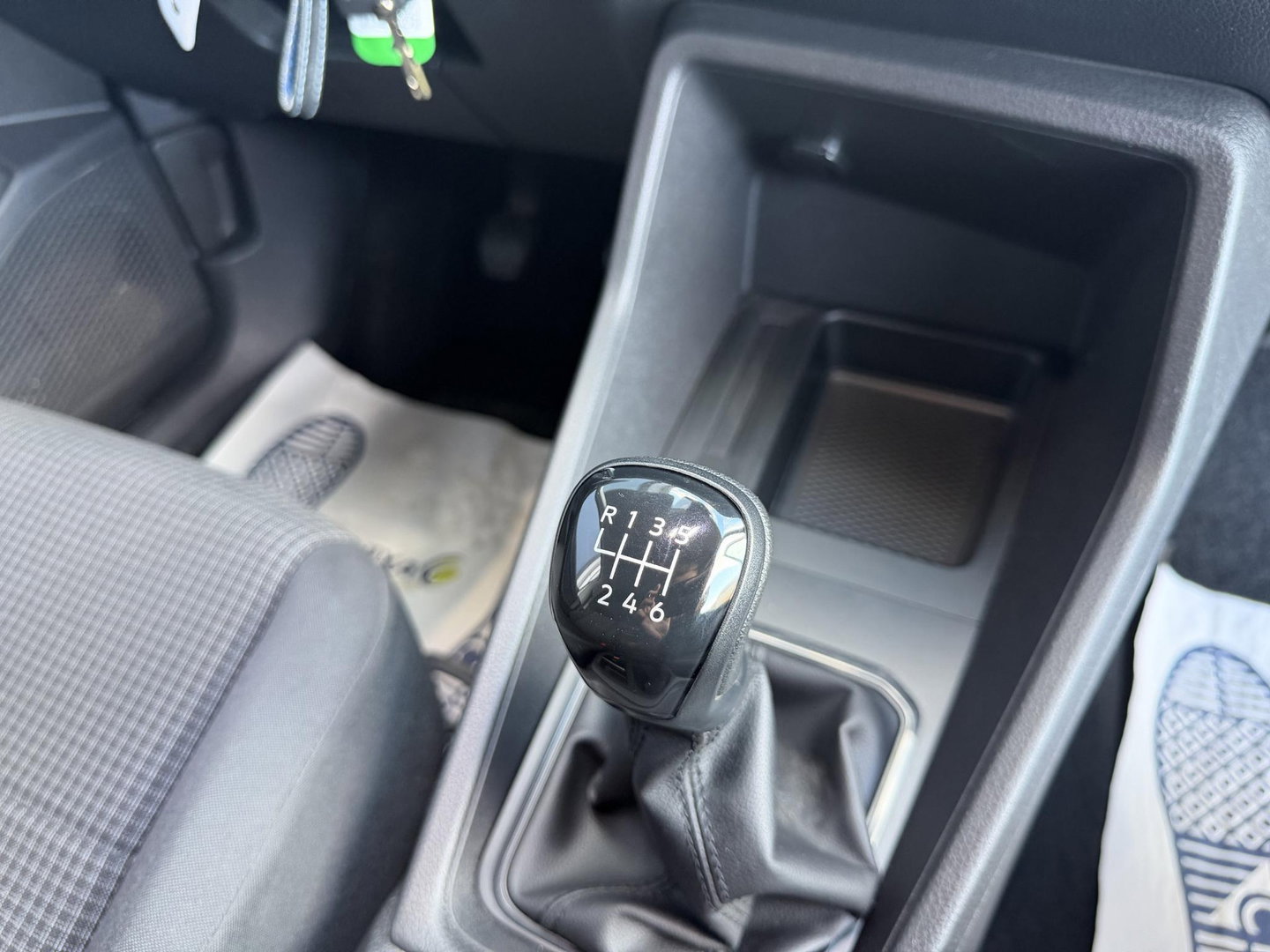 Volkswagen Caddy Cargo 2.0 TDI Economy Business AIRCO / CRUISE CONTROLE / N.A.P / TREKHAAK / EURO 6