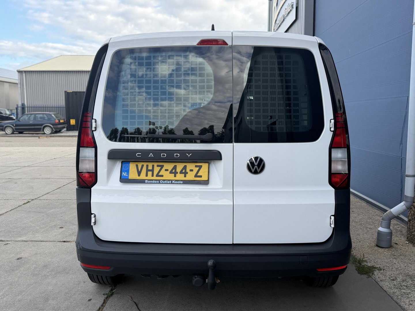 Volkswagen Caddy Cargo 2.0 TDI Economy Business AIRCO / CRUISE CONTROLE / N.A.P / TREKHAAK / EURO 6