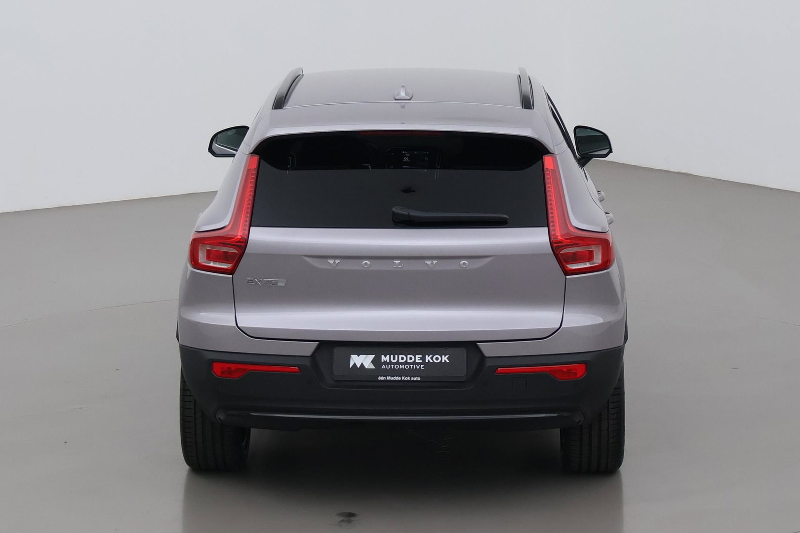 Volvo EX40 Single Motor Extended Range Plus 82 kWh | ACC | 360° Camera | Stoel+Stuurverwarming | Harman/Kardon | BLIS