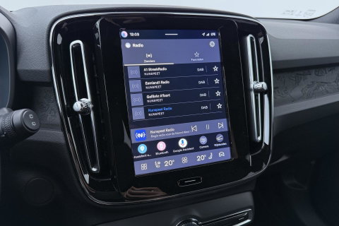 Volvo EX40 Single Motor Extended Range Plus 82 kWh | ACC | 360° Camera | Stoel+Stuurverwarming | Harman/Kardon | BLIS