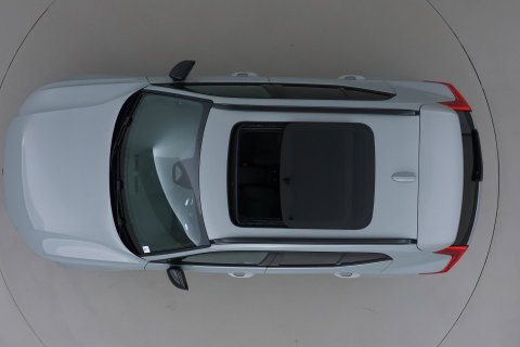 Volvo EX40 Twin Motor Plus Black Edition 82 kWh | ACC | Panoramadak | 360° Camera | Harman/Kardon | Stoel+Stuurverwarming | 20 Inch