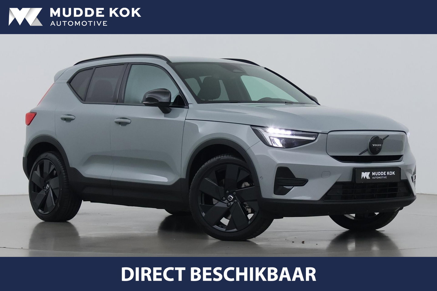 Volvo EX40 Twin Motor Plus Black Edition 82 kWh | 409 PK! | AWD | 360° Camera | Harman/Kardon | Stoel+Stuurverwarming | ACC