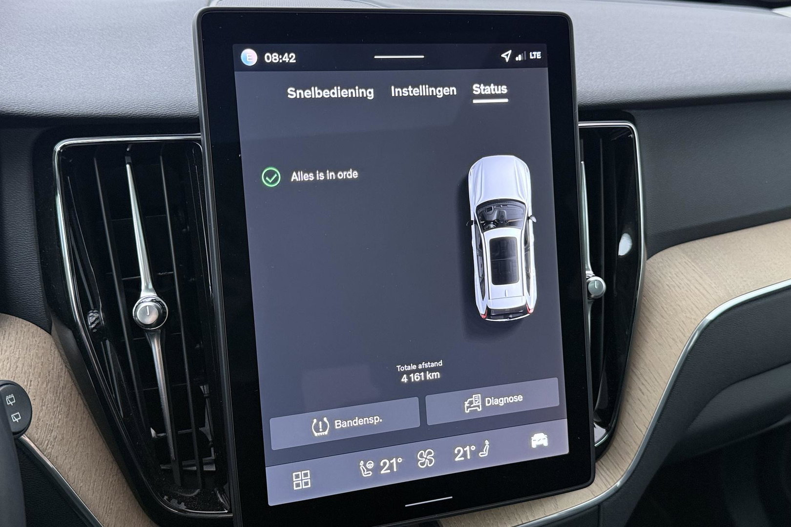 Volvo XC60 T8 Plug-in hybrid Plus Dark | ACC | Harman/Kardon | Panoramadak | Head-Up | Memory | Stoelventilatie