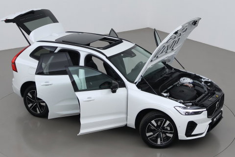 Volvo XC60 T8 Plug-in hybrid Plus Dark | ACC | Harman/Kardon | Panoramadak | Head-Up | Memory | Stoelventilatie