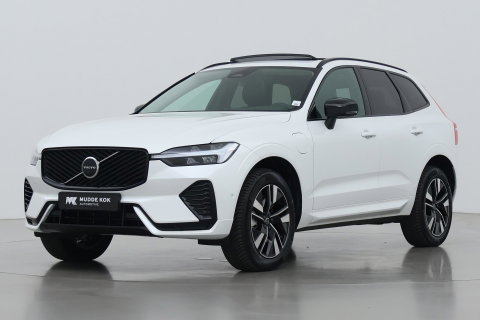 Volvo XC60 T8 Plug-in hybrid Plus Dark | ACC | Harman/Kardon | Panoramadak | Head-Up | Memory | Stoelventilatie