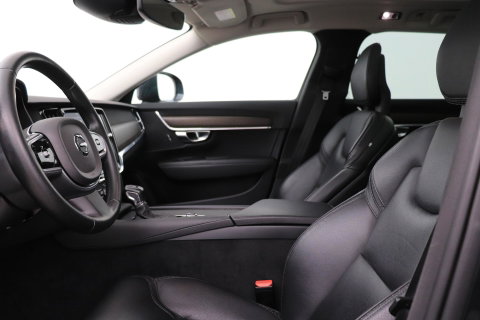 Volvo V90 Cross Country 2.0 D5 Pro | AWD | ACC | Panoramadak | 360° Camera | BLIS | Trekhaak | 21 Inch