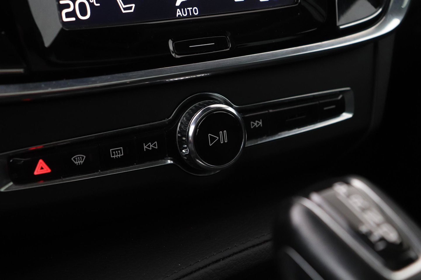 Volvo V90 Cross Country 2.0 D5 Pro | AWD | ACC | Panoramadak | 360° Camera | BLIS | Trekhaak | 21 Inch