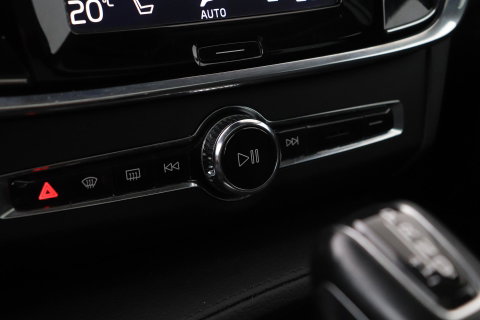 Volvo V90 Cross Country 2.0 D5 Pro | AWD | ACC | Panoramadak | 360° Camera | BLIS | Trekhaak | 21 Inch