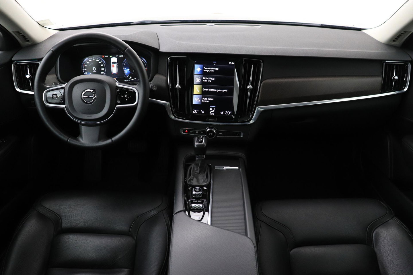 Volvo V90 Cross Country 2.0 D5 Pro | AWD | ACC | Panoramadak | 360° Camera | BLIS | Trekhaak | 21 Inch
