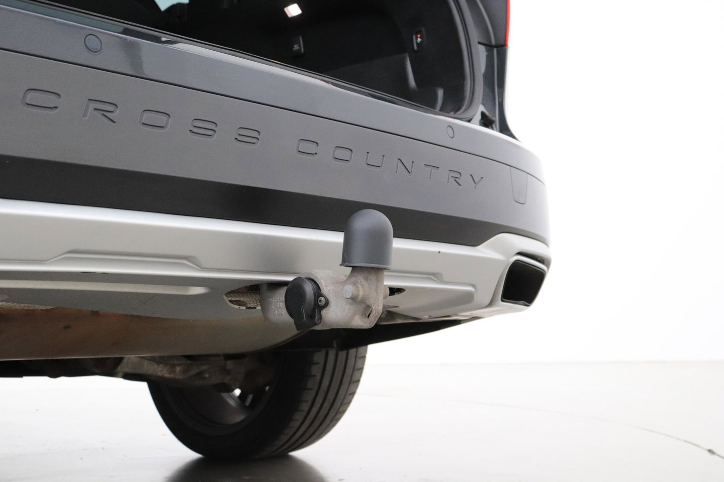 Volvo V90 Cross Country 2.0 D5 Pro | AWD | ACC | Panoramadak | 360° Camera | BLIS | Trekhaak | 21 Inch