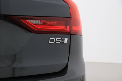 Volvo V90 Cross Country 2.0 D5 Pro | AWD | ACC | Panoramadak | 360° Camera | BLIS | Trekhaak | 21 Inch