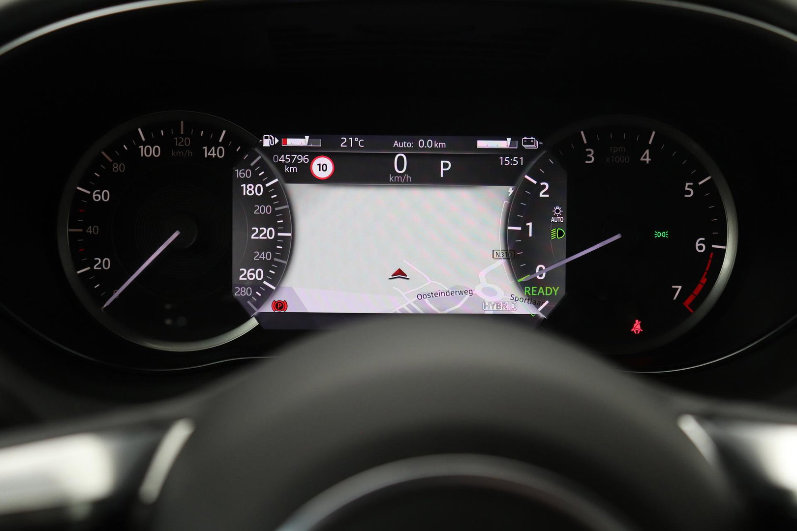 Jaguar E-PACE P300e R-Dynamic SE | Panoramadak | ACC | BLIS | Trekhaak | Getint Glas | Meridian Sound