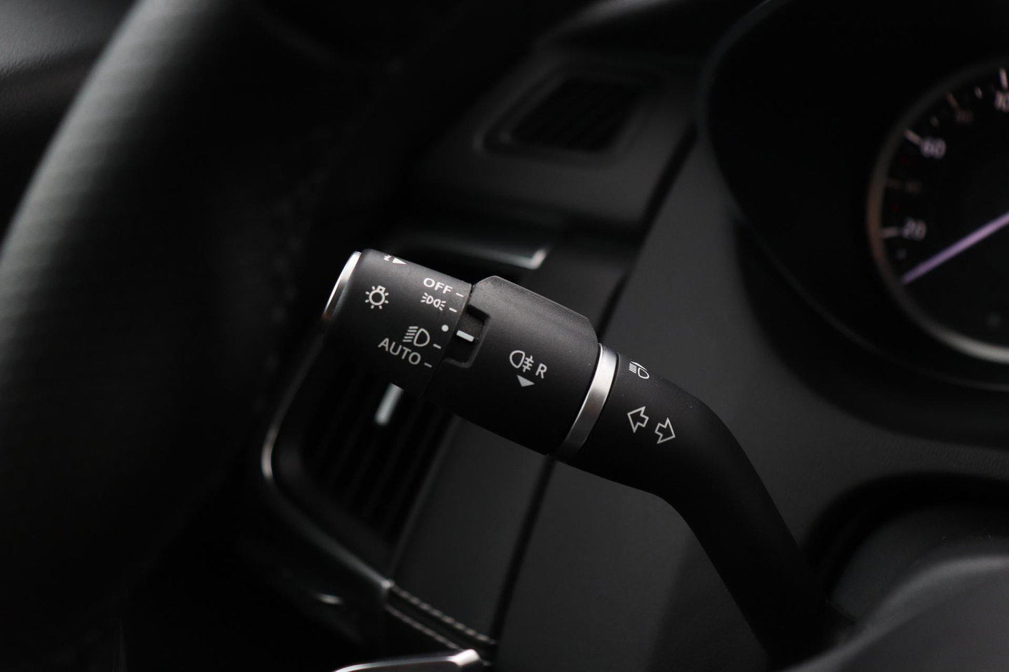 Jaguar E-PACE P300e R-Dynamic SE | Panoramadak | ACC | BLIS | Trekhaak | Getint Glas | Meridian Sound