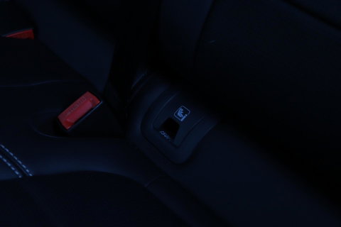 Jaguar E-PACE P300e R-Dynamic SE | Panoramadak | ACC | BLIS | Trekhaak | Getint Glas | Meridian Sound