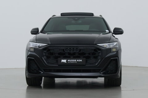 Audi Q8 60 TFSI e quattro Pro Line S Competition | Luchtvering | Trekhaak | Soft-Close | Panoramadak | B&O | 23 Inch